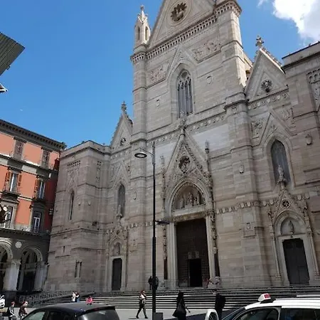 Fashion Cathedral apARTment, Centro Storico Napoli-3